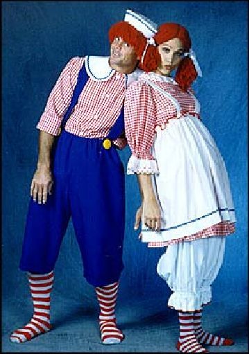 Raggedy Ann And Andy Costume Couple, Raggedy Ann Costume Women, Ragdoll Costume, Raggedy Ann Halloween Costume, Raggedy Ann Costume, Mary Poppins Costume, Costume Inspirations, Addition Kindergarten, Cute Halloween Makeup