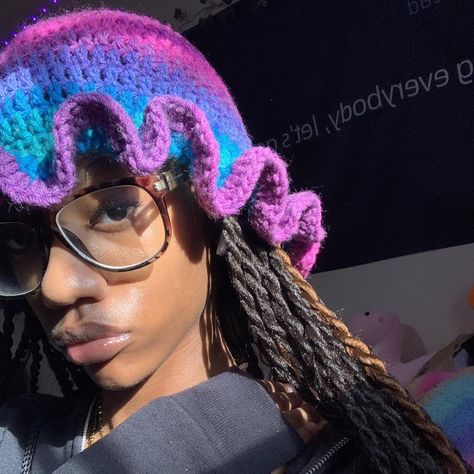 Crochet ombre ruffle hat  ‼️ I do customer orders!... - Depop Crochet Gradient, Ruffle Bucket Hat, Ruffle Hat, Hat Handmade, Handmade Hat, Crochet Handmade, Bucket Hats, Dm Me, Juicy Couture