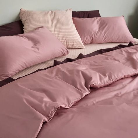 Talk Aesthetic, Mauve Bedding, Dreamy Bedding, Pink Bed Sheets, Nyc Rooms, Warm Purple, Future Space, Pink Duvet, Pink Duvet Cover