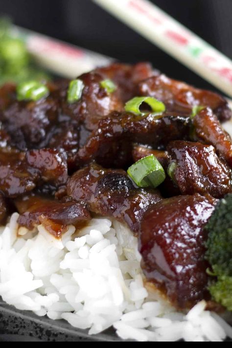 This Slow Cooker Honey Soy Glazed Chicken is making a take-out as you've never made before, making in the slow cooker leaves your Chicken tender and melts in your mouth whilst the sauce in full of Authentic Flavor #ErrensKitchen #takeout #chicken Pork With Rice, Caramelized Pork, Chinese Menu, Sticky Pork, Pork Recipes For Dinner, Mapo Tofu, Pork Dinner, Cooking White Rice, Pork Dishes