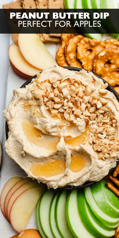 creamy apple dip Peanut Butter Dip For Apples, Healthy Apple Dip, Dip For Apples, Cream Cheese Peanut Butter, Apple Dip Recipe, Peanut Butter Dip, Graham Cracker Cookies, Peanut Butter Pretzel, Sweet Dips