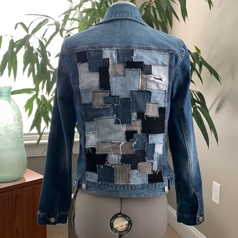 One Of A Kind ! Handmade With Upcycled And Recycled Patchwork Denim Brand New Jacket - Never Worn Patches Sewn On By Manhattanmy Stored And Made In A Nonsmoking & Pet Free Home Size Medium Measurements Laying Flat : Pit To Pit 19”, Length 22” Upcycled Jean Jacket, Patch Work Jacket, Patchwork Jean Jacket, Recycled Patchwork, Quilted Jacket Outfit, Sashiko Jacket, Denim Recycle, Upcycled Sewing, Jean Jacket Diy