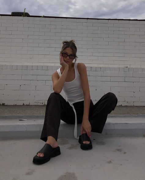 90s Platform Sandals Outfit, Platform Slides Outfit, Black Platform Sandals Outfit, Black Sandals Outfit, Amazon Sandals, Sandal Outfits, Platform Sandals Outfit, Slide Sandals Outfit, Sandals Outfit Summer