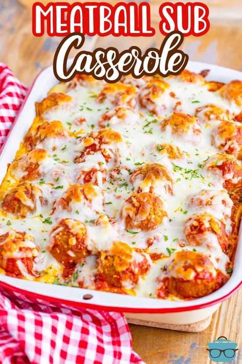 Casseroles With Bread, Summer Meatball Recipes, Cajun Casserole, Meatball Sub Bake, Super Easy Casseroles, Meatball Sub Casserole, Meatball Casserole Recipe, Easy Casserole Dishes, Meatball Casserole