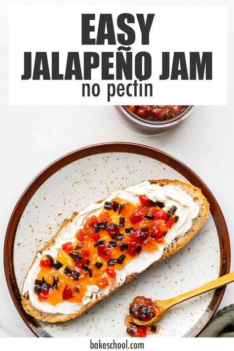 Strawberry Jalapeno Jelly, Banana Pepper Jelly, Jalapeno Jam Recipe, Jam Without Pectin, Jalapeno Pepper Jelly, Pepper Jam, Pepper Jelly Recipes, Jalapeno Jam, Jalapeno Jelly