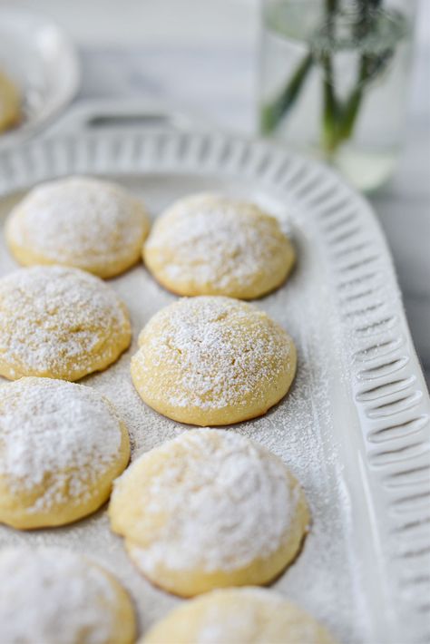 Super Soft Lemon Cookies - Simply Scratch Lemon Cream Cheese Cookies, Soft Lemon Cookies, Lemon Cookies Recipes, Blossom Cookies, Lemon Dessert Recipes, Cookie Brownie Bars, Cheese Cookies, Cream Cheese Cookies, Easy Cream