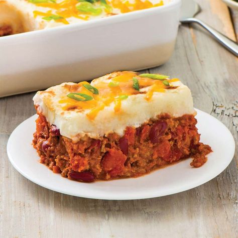 Chili Sheppard’s Pie | Ready Set Eat Sheppard Pie, Ready Set Eat, Shepards Pie, Chili Seasoning, Shepherd's Pie, Savory Pie, Shepherds Pie, Sauce Tomate, Sunday Dinner