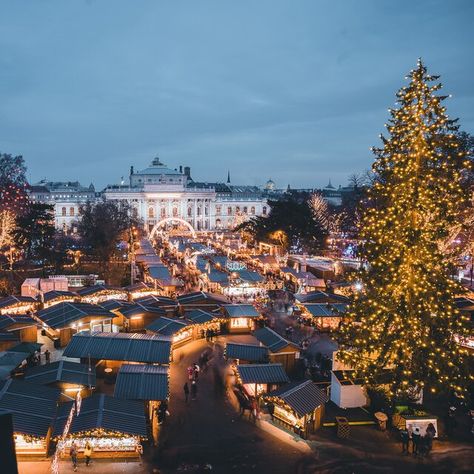 The SL Guide To Winter In Vienna | SheerLuxe Vienna Advent, Wien Christmas, Winter In Vienna, Romanticize Winter, Austria Tourism, Best European Christmas Markets, Vienna Prater, Vienna Christmas, Vienna Waits For You