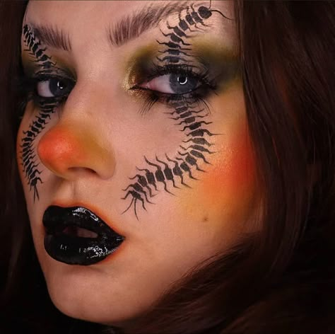 Insect Makeup Halloween, Bug Makeup Halloween, Praying Mantis Makeup, Bug Makeup Looks, Centipede Makeup, Makeup Art Face Inspiration, Beetle Makeup, Insect Makeup, Thread Makeup