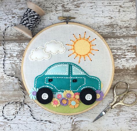 Stitched Car Wall Hoop by Laurie Willison for Papertrey Ink (June 2016) Eras Embroidery, Car With Flowers, Flowers Hand Embroidery, Car Embroidery, Beginner Quilting Projects, Embroidery Hoop Decor, Felt Wall Hanging, Embroidery Hoop Crafts, Hand Embroidery Patterns Free