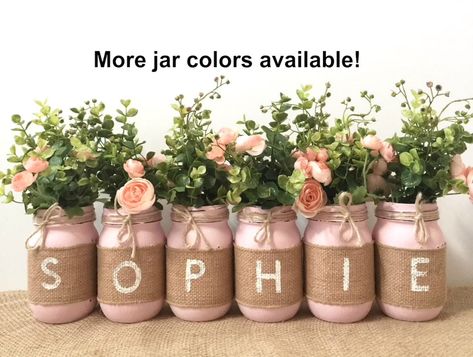 Pink Mason Jars Centerpieces, Rustic Baby Shower Decorations, Décoration Baby Shower, Baby Collage, Girl Shower Decorations, Girl Baby Shower Centerpieces, Pink Mason Jars, Jar Centerpieces, Trendy Baby Shower Ideas