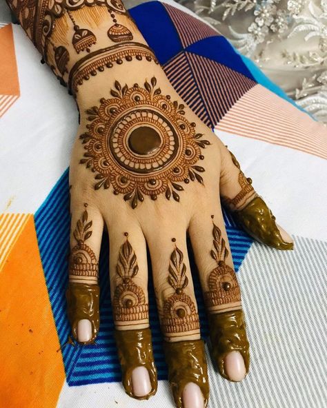 Henna Or Mehndi in Urdu Culture of centrl asia India Pakistan Turkish Africa Arab Countries Wedding Eid Speical #mehndi #henna #wedding #hennaart #hennaartist #mehndidesigns #hennatattoo #mehendi #mehndidesign #hennadesign #mehndiartist #hennadesigns #mehndiart #bride #bridalhenna #hennainspire #art #hennalove #indianwedding #bridalmehndi #bridal #mehandi #love #hennawedding #pakistaniwedding #hennainspo #mehndilove #whitehenna #mehndibride #hennainspiration #fashion #wedding #aesthetic #mehndi Hand Mehndi Design Simple, Latest Finger Mehndi Designs, Aesthetic Mehndi, Mehndi Design Simple, Arab Countries, Bridal Mehandi, Henna Designs Wrist, Simple Mehndi Design, Henna Wedding