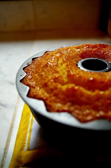 Cornbread Homemade, Kentucky Butter Cake Recipe, Dessert Favorites, Marmalade Cake, Yotam Ottolenghi Recipes, Kentucky Butter Cake, Ottolenghi Recipes, Semolina Cake, Butter Cake Recipe