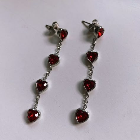 Red Acssesories Aesthetic, Vampy Jewelry, Dark Red Jewelry, Formal Jewelry, Red Jewelry, Silver Chains, Classy Jewelry, Heart Drop Earrings, Funky Jewelry