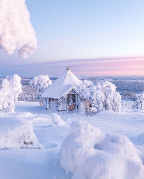 Finland Travel, Lapland Finland, Wooden Cabins, Winter Cabin, See The Northern Lights, Mountain Cabin, Winter Wonder, Winter White, Beautiful Destinations