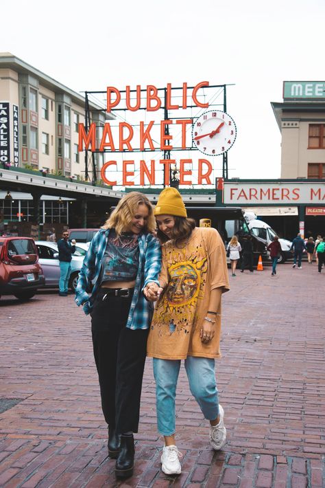 24 Hours in Seattle — 27 Travels Seattle Outfits October, Seattle Weekend Trip Outfits, Seattle Washington Outfits, Seattle Outfits Summer, Seattle Aesthetic Outfit, Gloom Aesthetic, Seattle Outfits, Seattle Aesthetic, Seattle Grunge