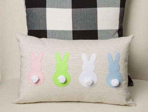 Easy Bunny Applique Pillow DIY Bunny Pillow Pattern, Diy Throws, Pillow Covers Tutorial, Applique Pillow, Bunny Applique, Diy Throw Pillows, Bunny Pillow, Seasonal Pillows, Easy Pillows