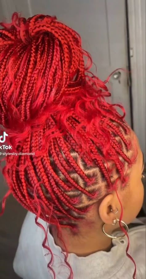 Braids Big Forehead, Colored Hair Braids, Braids Big, Caro White, Braids Red, Red Braids, Red Box Braids, Big Box Braids Hairstyles, Cute Box Braids