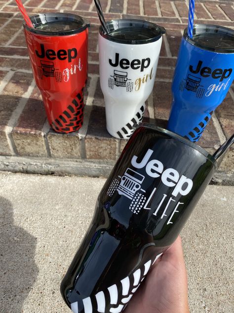 Jeep Wrangler Tumbler Cups, Jeep Tumbler Ideas, Jeep Tumbler, Wrangler Interior, Jeep Wrangler Interior, Jeep Wrangler Girl, Jeep Decals, Jeep Ideas, Jeep Wrangler Accessories