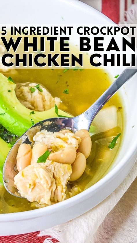 This crockpot 5-ingredient white bean chicken chili is the ultimate comfort food for a chilly evening! It's easy to make and packed with flavor, thanks to the combination of tender chicken, creamy white beans, and a blend of spices. Whether you're looking for a quick weeknight meal or a crowd-pleasing party dish, this delicious chili is sure to satisfy. So why not give it a try and warm up with a bowl of cozy goodness today! White Bean Chili Crockpot, Chili Beans Crockpot, Easy White Bean Chicken Chili, White Bean Chicken Chili Slow Cooker, White Bean Chicken Chili Crockpot, Crockpot Chicken Chili Recipes, White Bean Chicken Chili Recipe, Creamy White Beans, Chicken Chili Verde