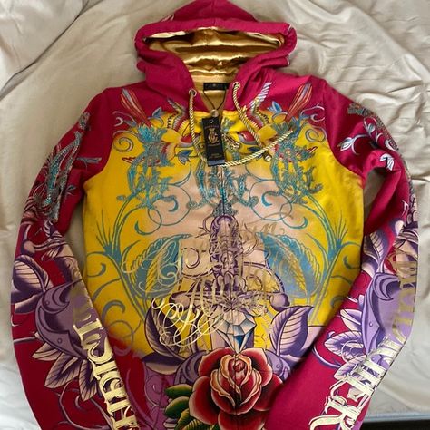 Christian Audigier hooded jacket. Christian Audigier Outfit, Christian Audigier Hoodie, Geeky Clothes, New Jacket, Concept Clothing, Christian Audigier, Street Fashion Men Streetwear, Gold Lettering, Gold Satin