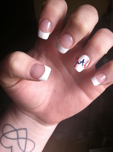 Atlanta Braves Nails Designs, Braves Baseball Nails, Atlanta Braves Nails, Baseball Manicure, Baseball Nails Atlanta Braves, Braves Nails, Cubs Nails Baseball, Mariners Nails Baseball, Baseball Nail Designs