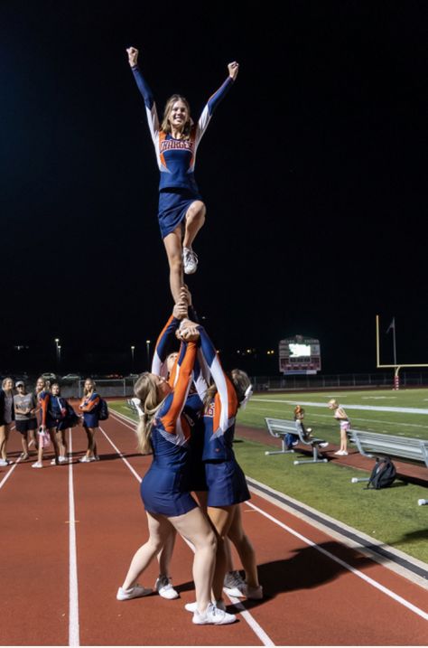 cheer #lib Side Line Cheer, Cheer Exercises, 2024 Manifestations, Sideline Cheer, Team Morale, Cute Cheerleaders, Cheer Stunts, Cheer Pictures, Cheerleading