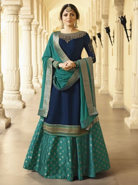 Punjabi Suits Party Wear, Brocade Skirt, Lehenga Suit, Green Lehenga, Gaun Fashion, Lehenga Style, Kurti Designs Party Wear, Designer Lehenga Choli, Designer Dresses Indian