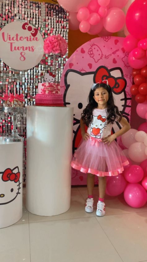 Hello Kitty Birthday Decorations, Princess Tea Party Birthday, Hello Kitty Birthday Theme, Suprise Birthday, Hello Kitty Birthday Party, 5th Birthday Party Ideas, Princess Tea Party, Hello Kit, Hello Kitty Party