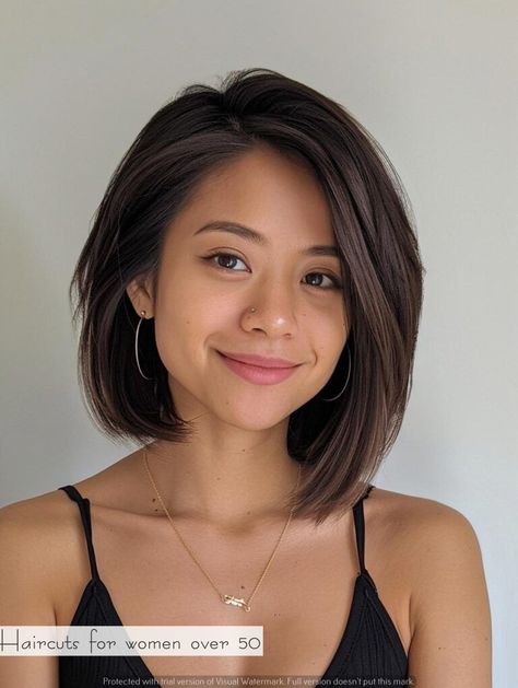 Chin Length Bob Thick Hair, 2024 Short Hair, Sophisticated Haircut, Stylish Bangs, Cute Updos, Choppy Bobs, Chin Length Haircuts, Short Hair Model, Thick Wavy Hair