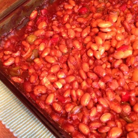 BBQ Pinto Baked Beans Pinto Baked Beans Recipe, Baked Beans With Pinto Beans, Baked Pinto Beans Recipe, Bbq Pinto Beans Recipe, Bbq Pinto Beans, Pinto Beans Recipe, Pinto Bean Recipes, Baked Beans Recipe, Louisiana Hot Sauce