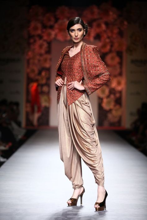 All the Looks From Siddartha Tytler at Amazon India Fashion Week Spring/Summer 2016 -cosmopolitan.in Ethno Style, India Fashion Week, Amazon India, Dhoti Pants, Cape Jacket, Indian Couture, Lakme Fashion Week, Indian Designer Outfits, Desi Fashion