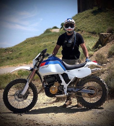 Honda Nx 650 Dominator, Honda Dominator, Enduro Vintage, Honda Dirt Bike, Klr 650, Enduro Motocross, Motorcycle Ideas, Rally Raid, Off Road Bikes