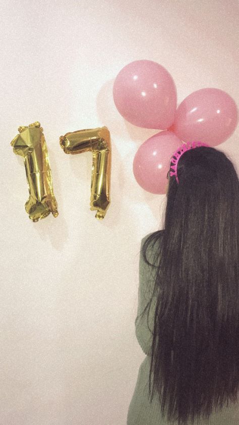 Birthday صور عيد ميلاد 17 Best Friend Birthday Outfit Ideas, Hello 17 Birthday To Me, Happy Birthday 17 Girl, 17 Birthday Aesthetic, Hello 17 Birthday, Happy Birthday 17, Its My 17th Birthday, Hello 17, Birthday 17