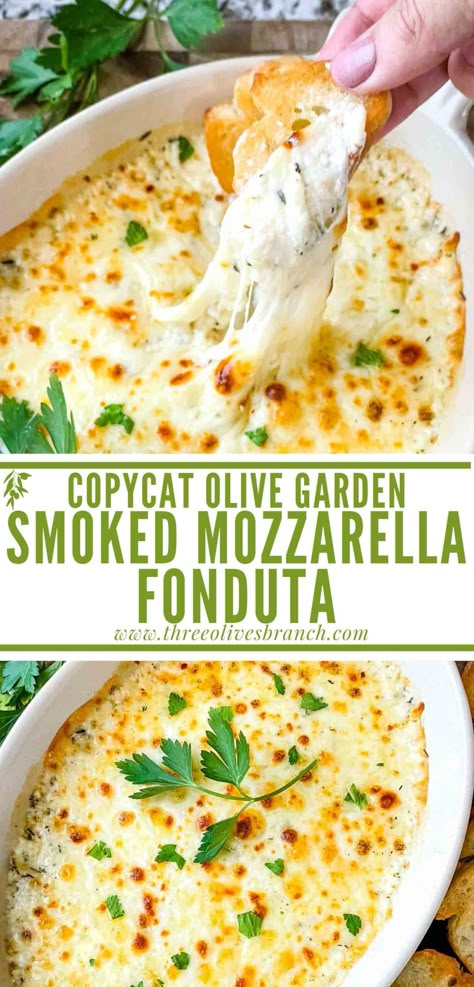 This Copycat Olive Garden Smoked Mozzarella Fonduta is just like the popular restaurant! A fast and easy cheese dip appetizer recipe with Italian flavors. Three cheese dip with crostini bread great for a party or game day. Smoked Mozzarella Dip, Best Hot Cheese Dip, Italian Dips For Bread, Cheesy Bread Dipping Sauce, Peta Bread Dips, Dip For Crostini, Smoked Mozzarella Fonduta, Bread And Cheese Dip, Dips With Mozzarella Cheese