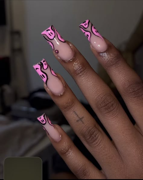 Fun Nail Sets, Baddie Gel Nails, Nail Inspo Acrylic Designs, Graphic Acrylic Nails, Medium Set Nails, Straight Square Nails, No Charm Nails, Pink French Tip Nails Freestyle, Orange Kaws Nails