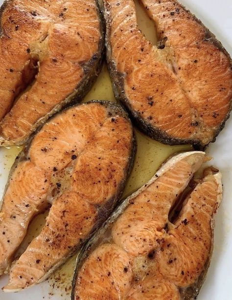 Food Photography Fruit, Sleepover Food, Cookout Food, Food Babe, Healthy Lifestyle Food, Food Obsession, Salmon Recipes, Pretty Food, A Cross