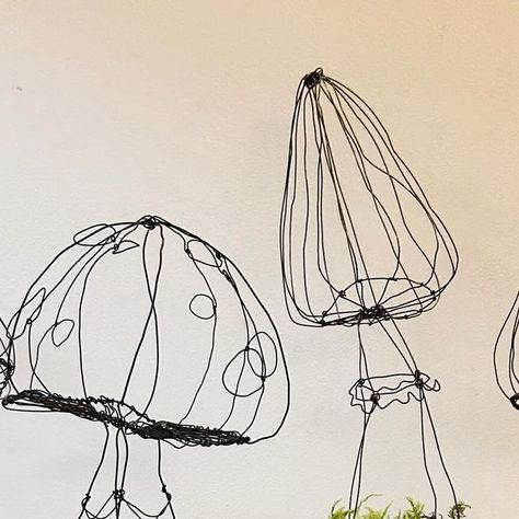 n e r y s on Instagram: "f u n g i I’ve added some new wire toadstool sculptures and some velvet groups of mushrooms to my online shop. Pop over and have a peep (Link is in my bio) 🍄 #fungi #mushroom #toadstool #toadstoolart #mushroomart #fildefer #wireart #wiresculpture" Metal Wire Art, Mushroom 3d, Festival Booth, Wire Sculptures, Mushroom Crafts, Gcse Art Sketchbook, Wire Diy, Wire Drawing, Mushroom Art