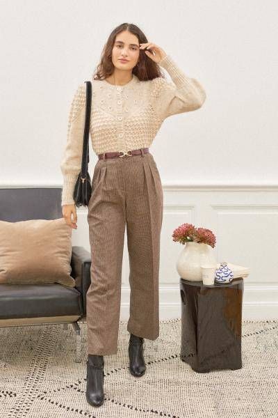 Study Fits, Uni Fits, Style Parisienne, Work Fits, Jeanne Damas, Inspo Outfit, Autumn Style, Colored Pants, Parisian Chic