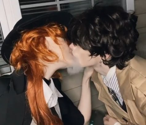 Chuya Cosplay, Soukoku Cosplay, Cosplay Couple, Couples Cosplay, People Kissing, Cute Tiny Tattoos, Silly Dogs, Dazai Osamu, Bongou Stray Dogs