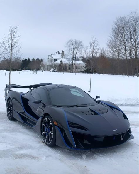 Doge Demon, Mclaren Auto, Mclaren Sabre, Cars In Snow, Car In Snow, Aesthetic Mafia, Aesthetic Morning, Cars Aesthetic, Mclaren Cars