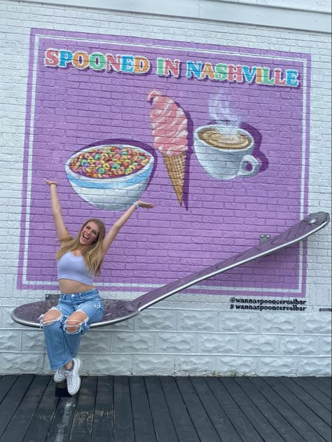 Nashville Aesthetic Pictures, Downtown Nashville Picture Ideas, Things To Do In Nashville Tennessee, Nashville Picture Ideas, Nashville Photo Spots, Nashville Collage, Wanna Spoon Nashville, Aesthetic Nashville, Nashville Pictures