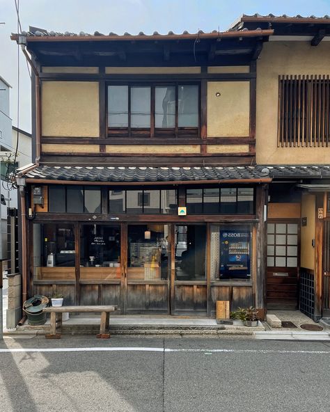 From the Kyoto archive 🗂️ #cafestagram #japancafe Japanese Coffee Shop, Japan Restaurant, Coffee Shop Concept, Japanese Style House, Wooden Facade, Future Shop, Japan Store, Concept Ideas, Minecraft House