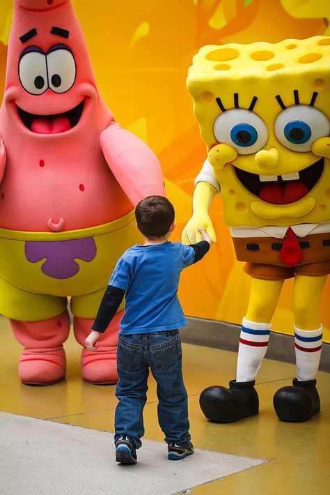 Spongebob Patrick And Squidward Costumes, Spongebob Movie Costume, Spongebob Goofy Goober Costume, Spongebob Cosplay, Spongebob Mascot, Spongebob Squarepants Party, Disney Princess Halloween Costumes, The Amazing Spiderman 2, Puppet Costume