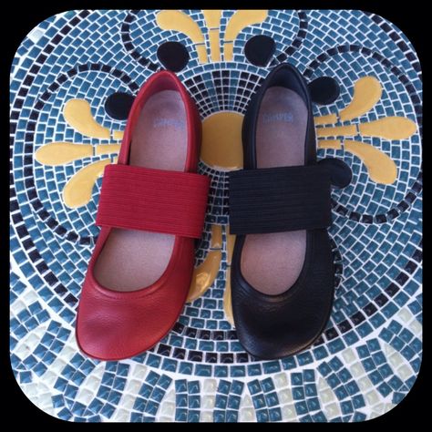 Camper Ballet flats in black and red $129 Spring Summer Shoes, Summer Shoes, Mary Janes, Ballet Flats, Black And Red, Ballet, Spring Summer, Red, Closet