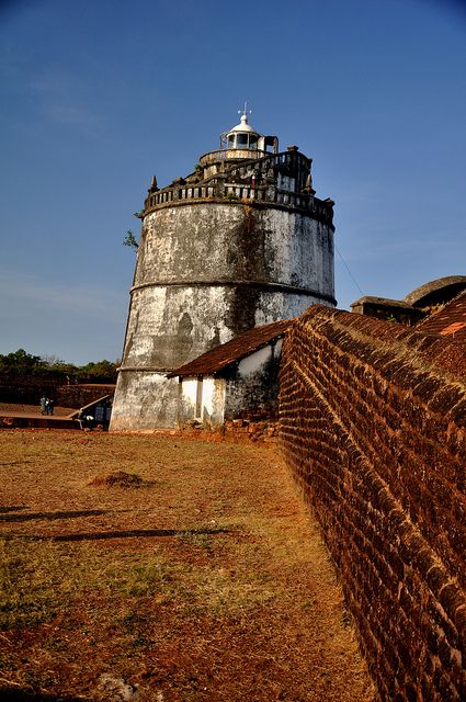 Fort Aguada, #Goa Aguada Fort Goa, History India, Summer Feed, Goa Travel, Hiking Training, Indian Aesthetic, Travel List, India Travel, Historic Buildings