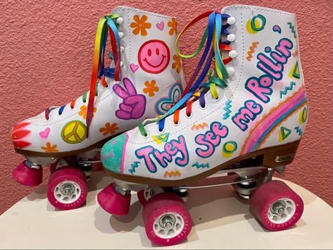 Painted Roller Skates, Roller Derby Drills, Roller Rink, Fashion Shoes Heels, Heck Yeah, Paint Roller, Roller Derby, Roller Skate, Roller Skates