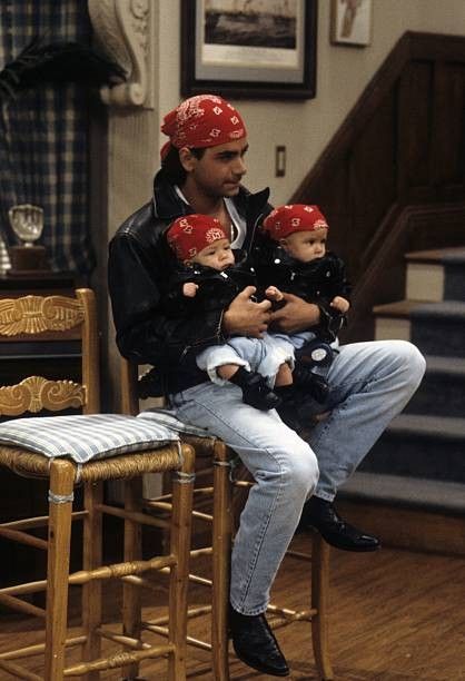 Jesse Katsopolis Wallpaper, Jessie From Full House, Uncle Jesse Aesthetic, Jessie Full House, Steve Full House, Full House Wallpaper, Uncle Jesse Full House, Jesse Full House, Full House Jesse