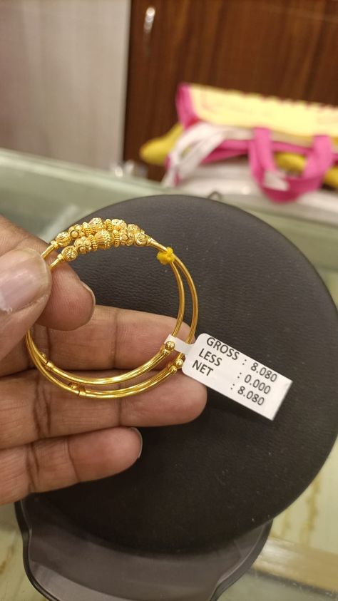 Baby Gold Bangles Design, Murugulu For Baby Boys, Gold Chain For Baby Girl, Baby Bangles Design, Baby Girl Gold Chain Designs, Baby Gold Chain Designs, Kids Gold Bangles Designs, Bracelet For Girls Gold, Baby Necklace Gold Indian