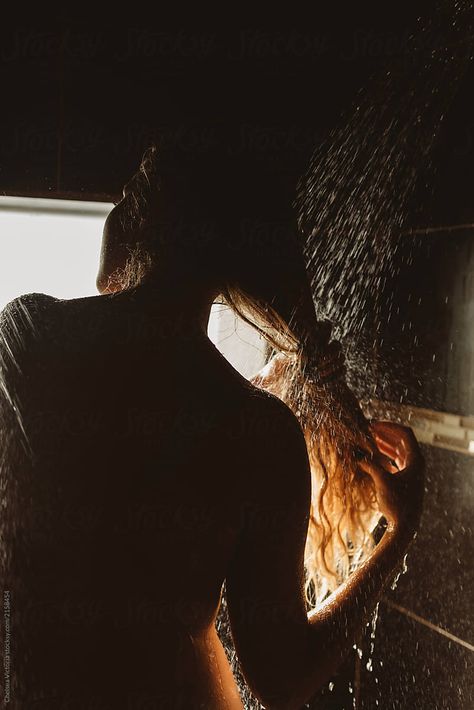 A young women in her twenties washing her hair in the shower by Chelsea Victoria - Stocksy United Shower Photography Woman, Portraiture Photography, Shower Time, Take A Shower, Washing Hair, Pose References, Photography Women, Us Images, Movie Scenes